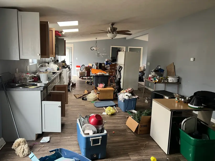 511 S Morgan Street, Mason City, IL 62644 - #3