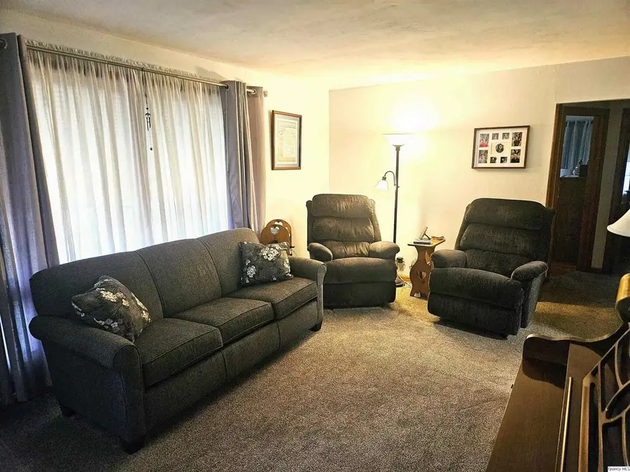 2025 W Hilltop Drive, Quincy, IL 62305 - #3