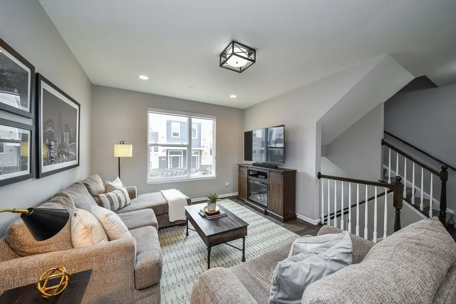 3S602 Everton Drive, Warrenville, IL 60555 - #3