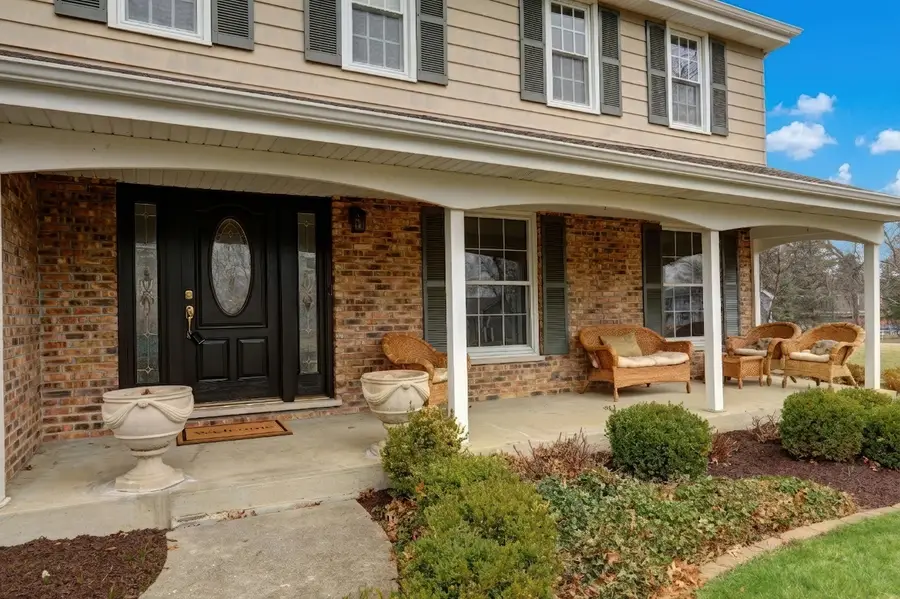 21570 W Eldor Avenue, Grayslake, IL 60030 - #2