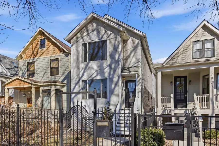 2926 W Belden Avenue, Chicago, IL 60647 - #3