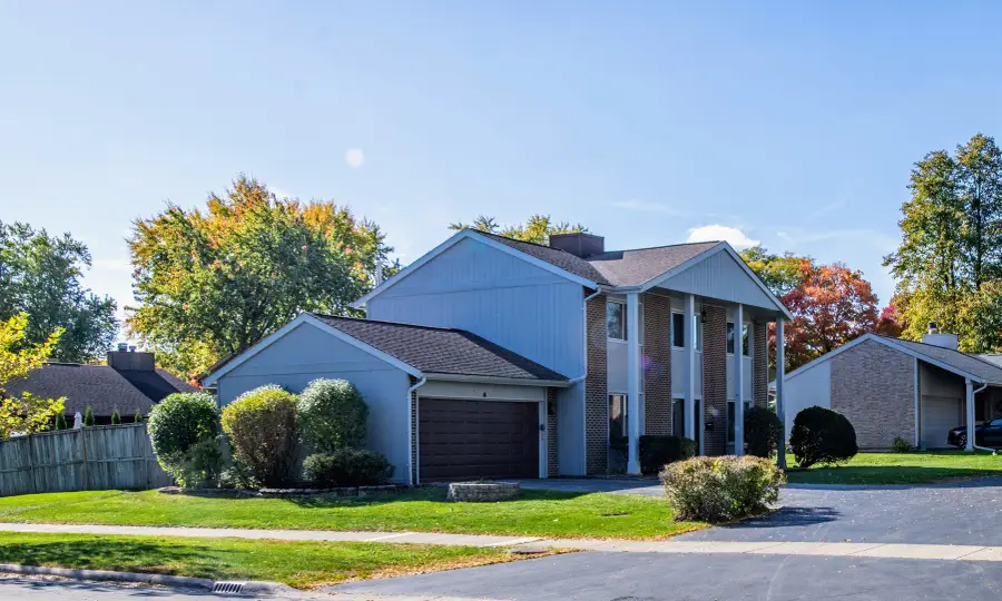 380 Ventura Club Drive, Roselle, IL 60172 - #2