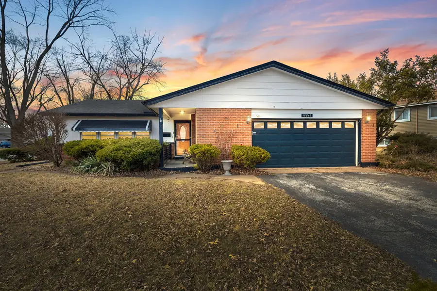 18842 Castle Road, Homewood, IL 60430 - #2