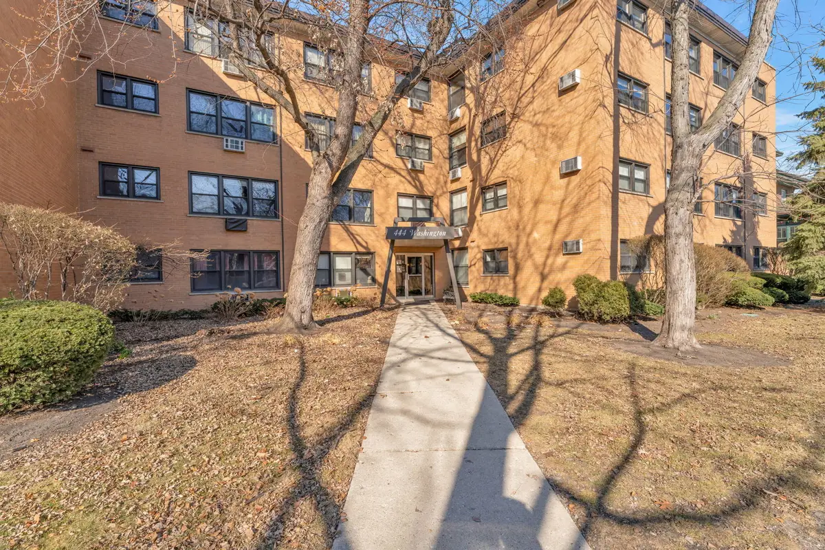 444 Washington Boulevard #303, Oak Park, IL 60302 - #1