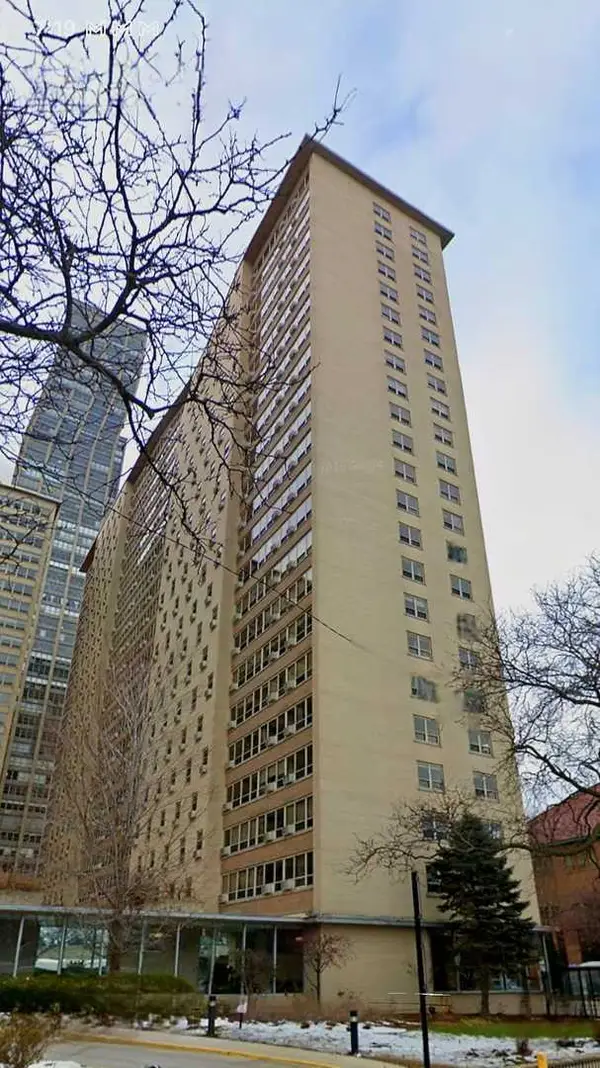 3950 N Lake Shore Drive #2312, Chicago, IL 60613