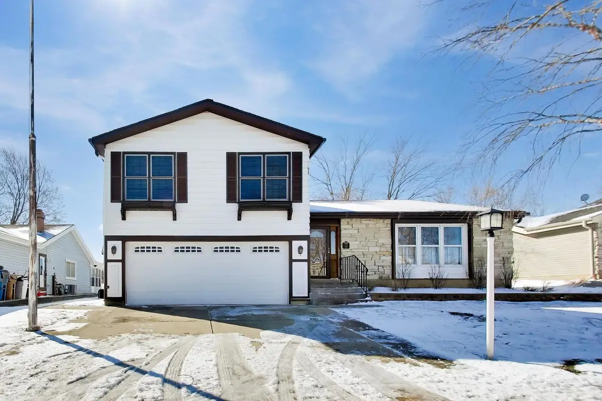 285 Loveland Drive, Glendale Heights, IL 60139 - #1