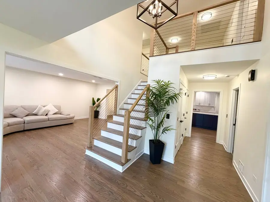 817 Cardiff Road, Naperville, IL 60565 - #3