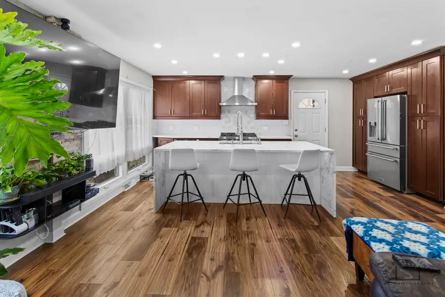 510 Florian Drive, Des Plaines, IL 60016 - #3