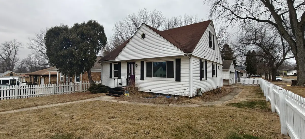 403 N Day Avenue, Rockford, IL 61101 - #1