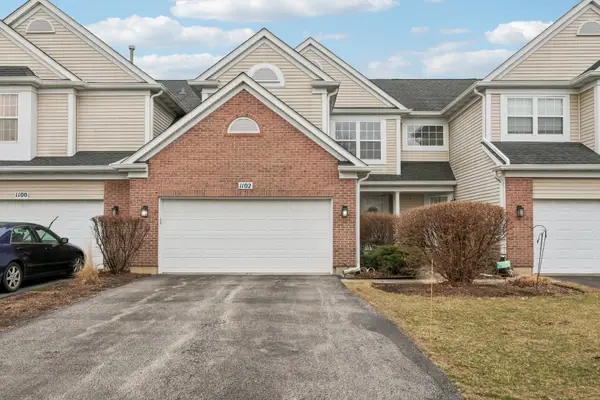 1102 Lillian Lane #1102, West Chicago, IL 60185