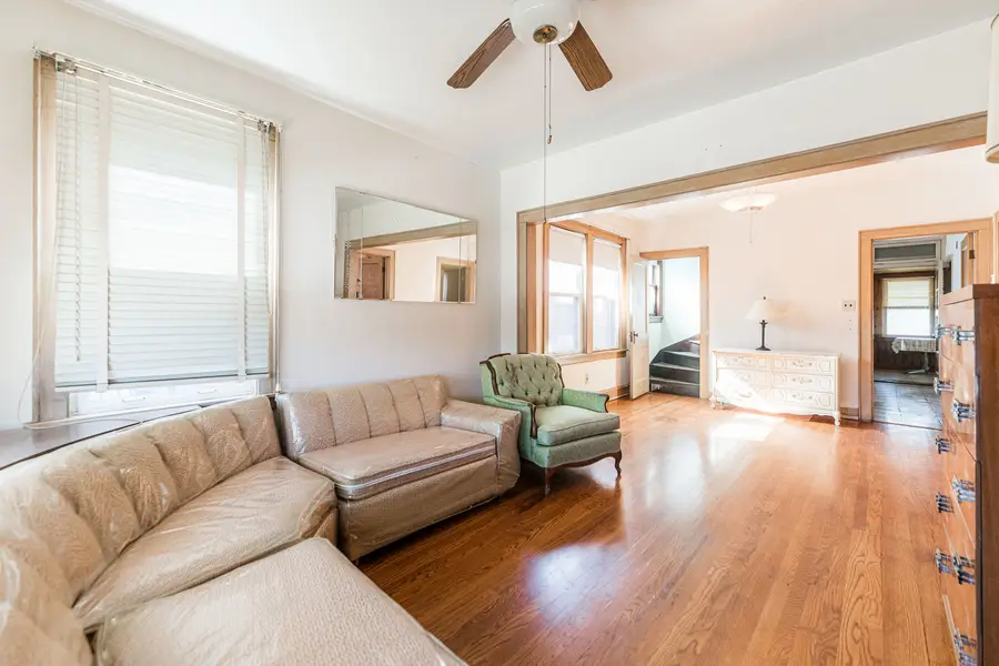 2840 N Mobile Avenue, Chicago, IL 60634 - #3