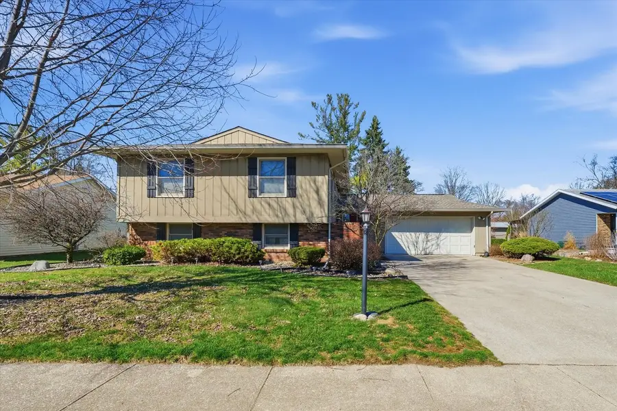 506 E Scovill Street, Urbana, IL 61801 - #2