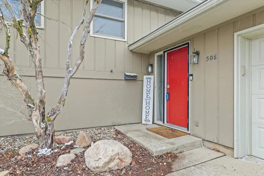 506 E Scovill Street, Urbana, IL 61801 - #3