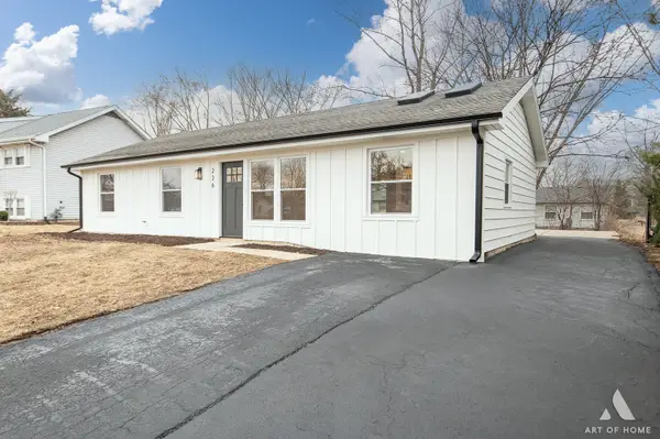 226 Grant Drive, Bolingbrook, IL 60440