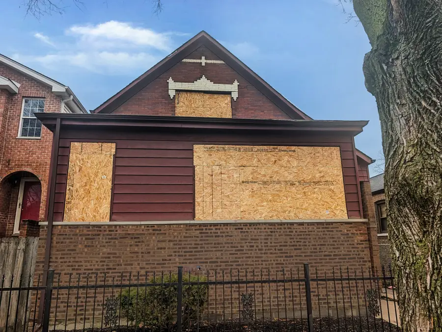 9207 S Ellis Avenue, Chicago, IL 60619 - #3