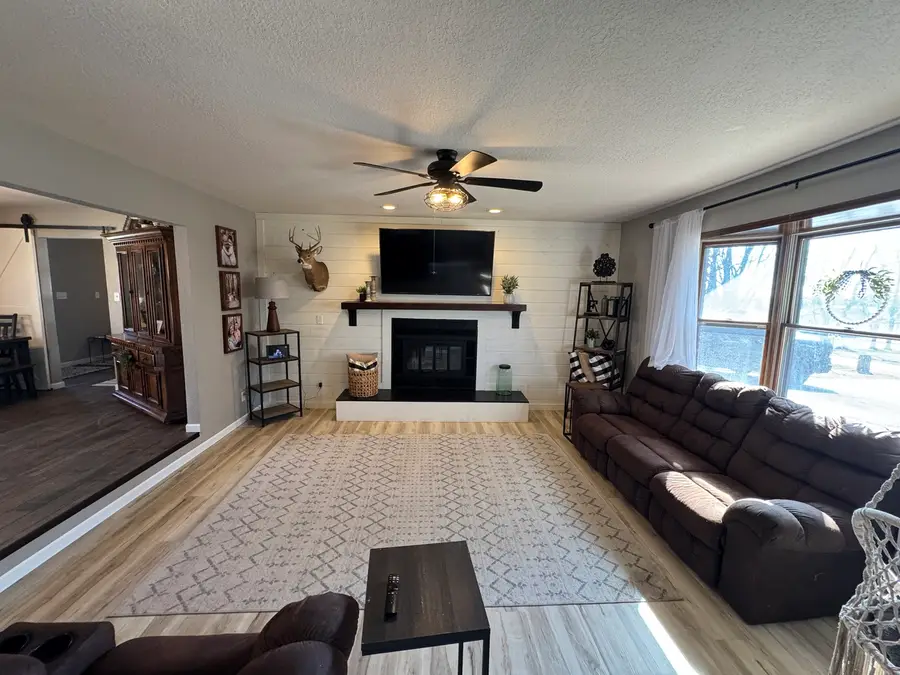 2702 Lakewood Drive, Vandalia, IL 62471 - #3