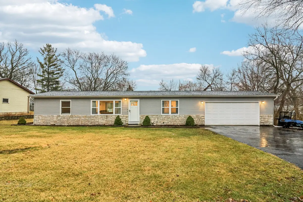 7413 Parkwood Drive, Wonder Lake, IL 60097 - #1