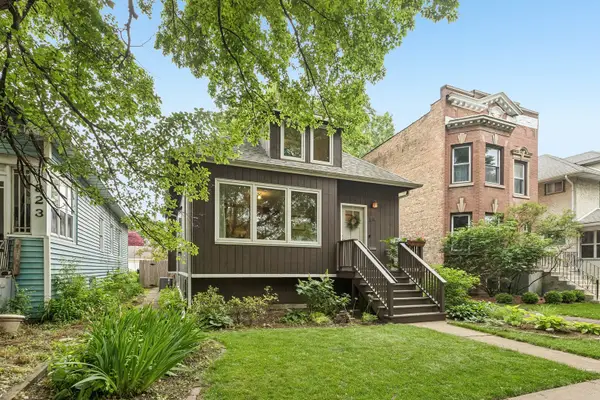 819 S Lombard Avenue, Oak Park, IL 60304