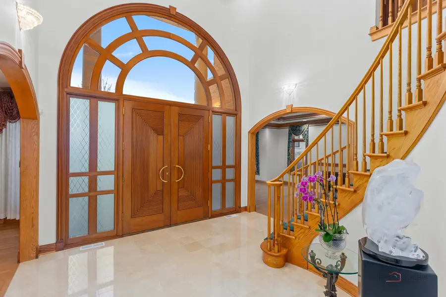 1611 Burr Oak Drive, Libertyville, IL 60048 - #3