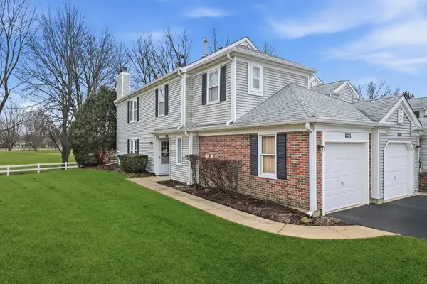 1821 Pebble Beach Circle #1, Elk Grove Village, IL 60007