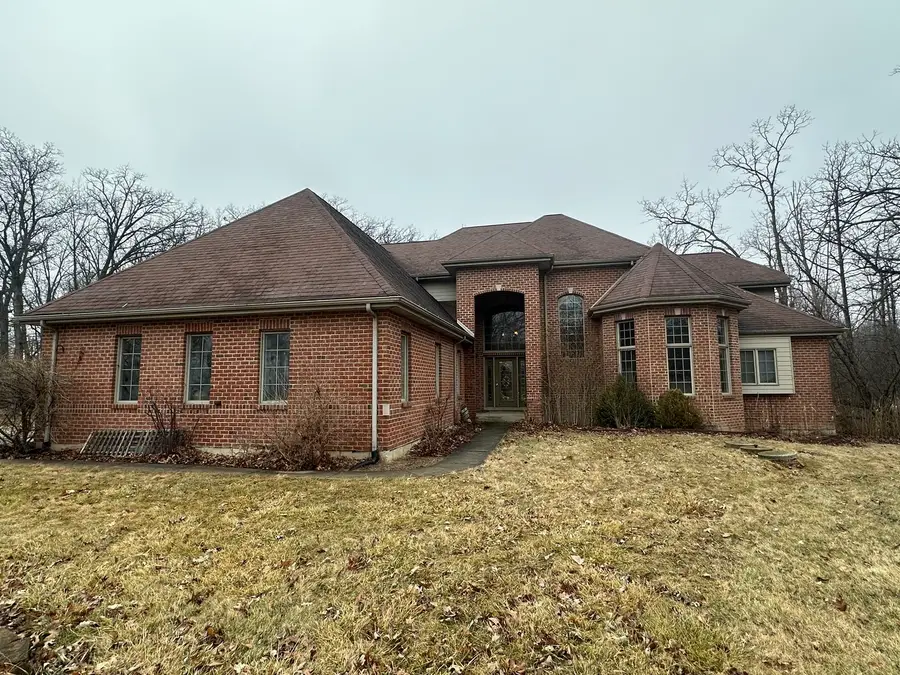 327 Royal Oak Drive, Steger, IL 60475 - #2