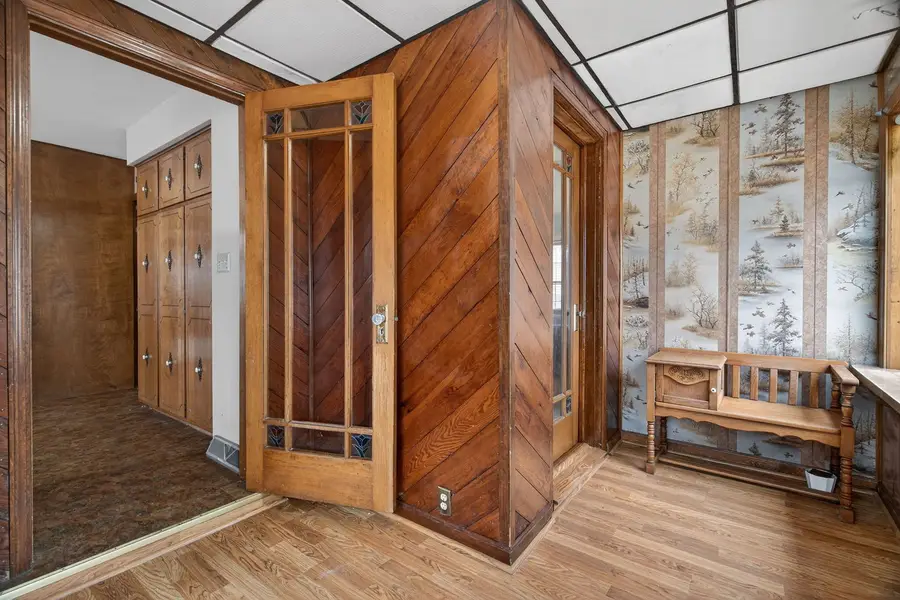 806 16th Street, Mendota, IL 61342 - #2