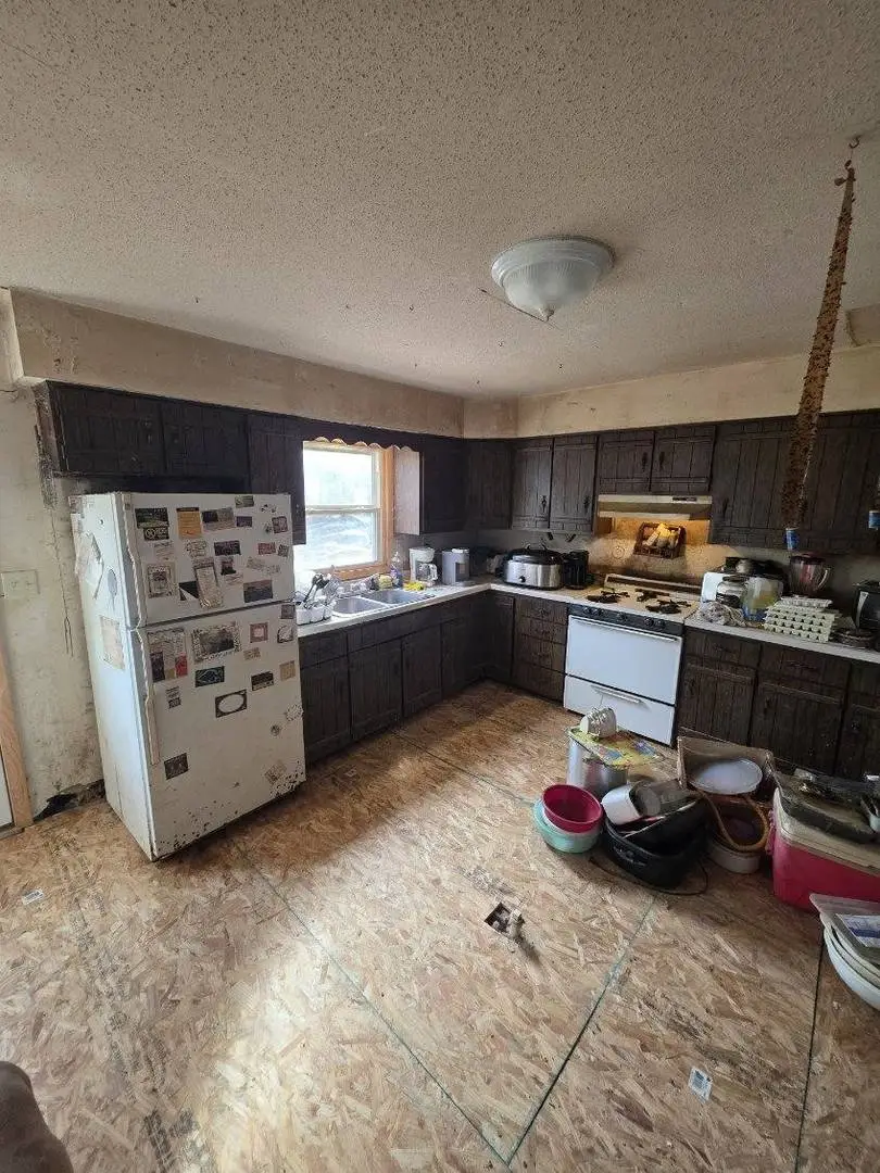 709 N Garfield Street, Marion, IL 62959 - #3