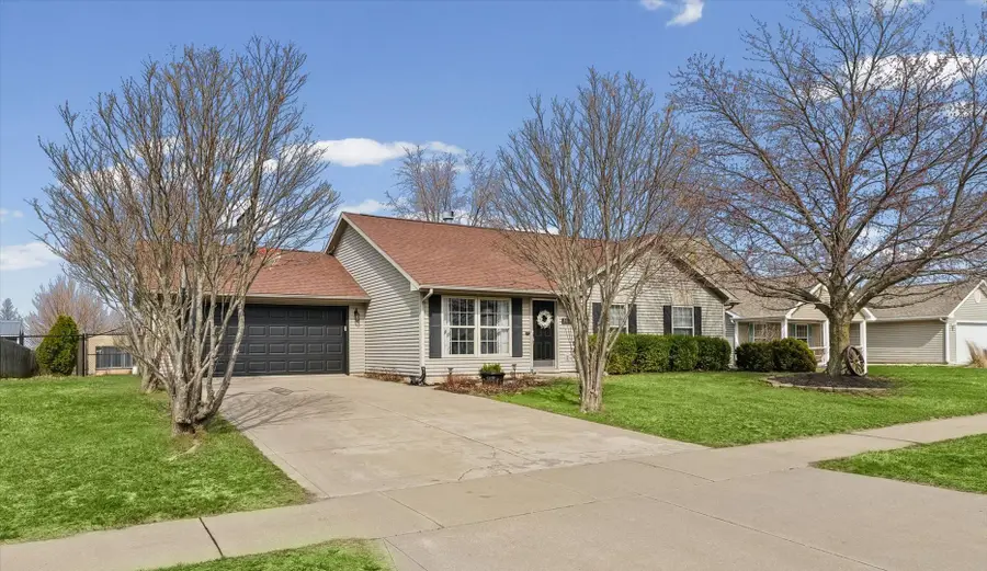 1710 Magnolia Drive, Saint Joseph, IL 61873 - #3