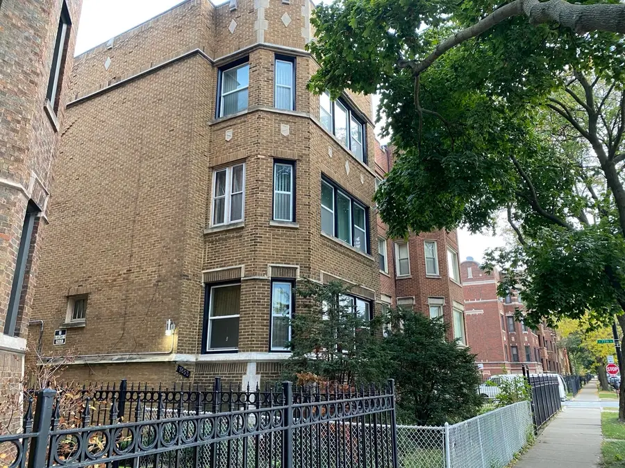 7653 S Yates Boulevard, Chicago, IL 60649 - #2