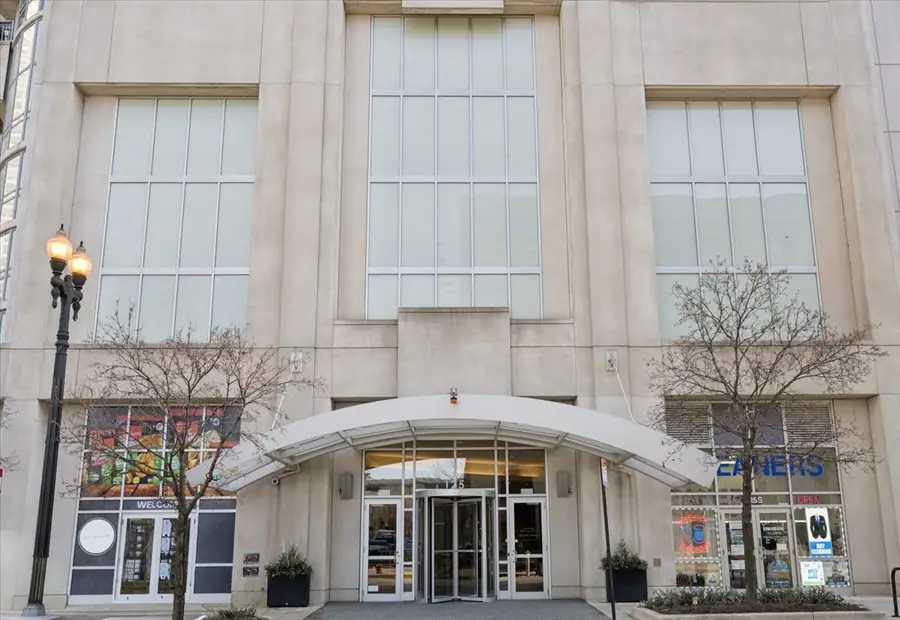125 S Jefferson Street #1305, Chicago, IL 60661 - #2