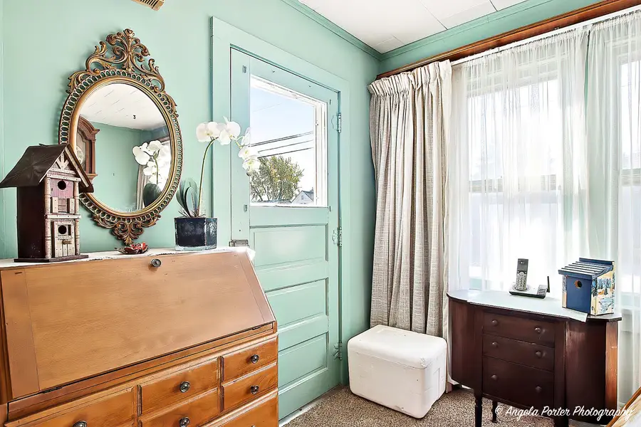 814 N River Road, McHenry, IL 60051 - #2