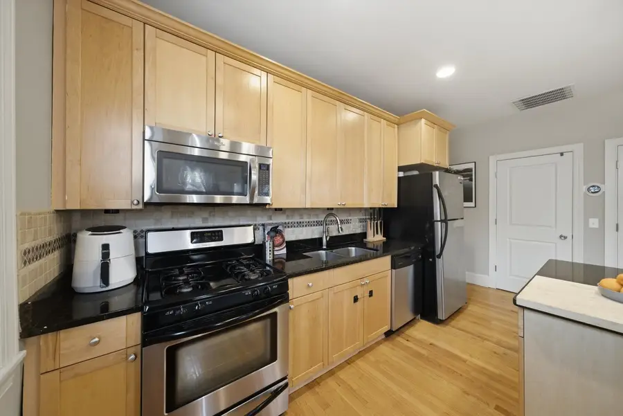 7633 N Greenview Avenue #3W, Chicago, IL 60626 - #2