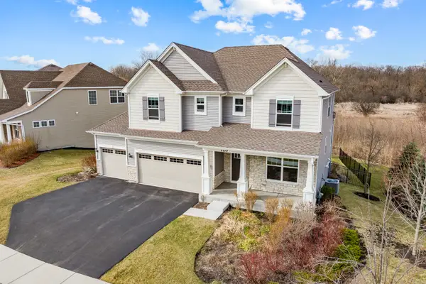 Address Withheld By Seller, South Elgin, IL 60177