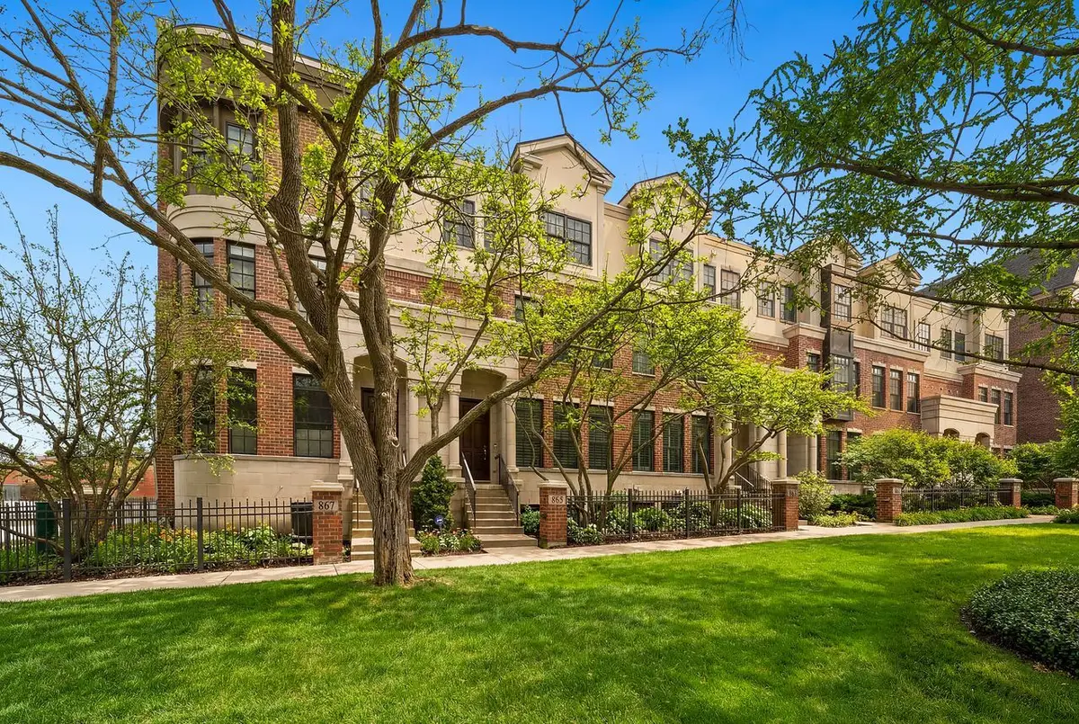 865 Laurel Avenue, Highland Park, IL 60035 - #1