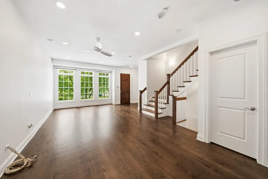 865 Laurel Avenue, Highland Park, IL 60035 - #2