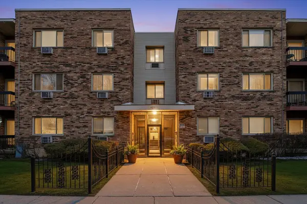 420 S Home Avenue #107N, Oak Park, IL 60302