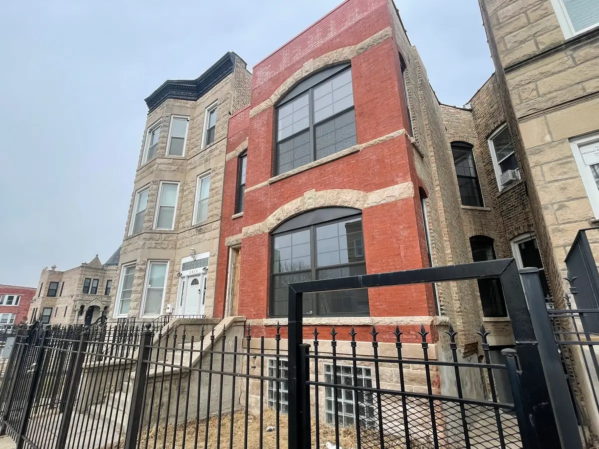 2852 W Polk Street, Chicago, IL 60612 - #1