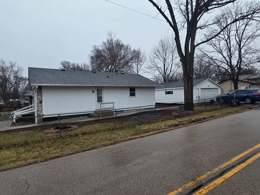 1514 Round Lake Drive, Round Lake Beach, IL 60073 - #3