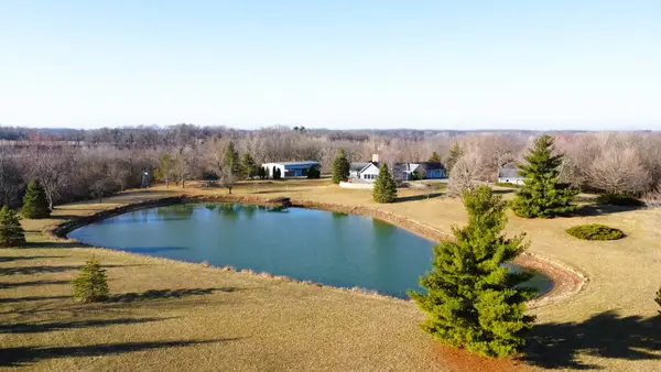 17539 E 2600 North Road, Lexington, IL 61753