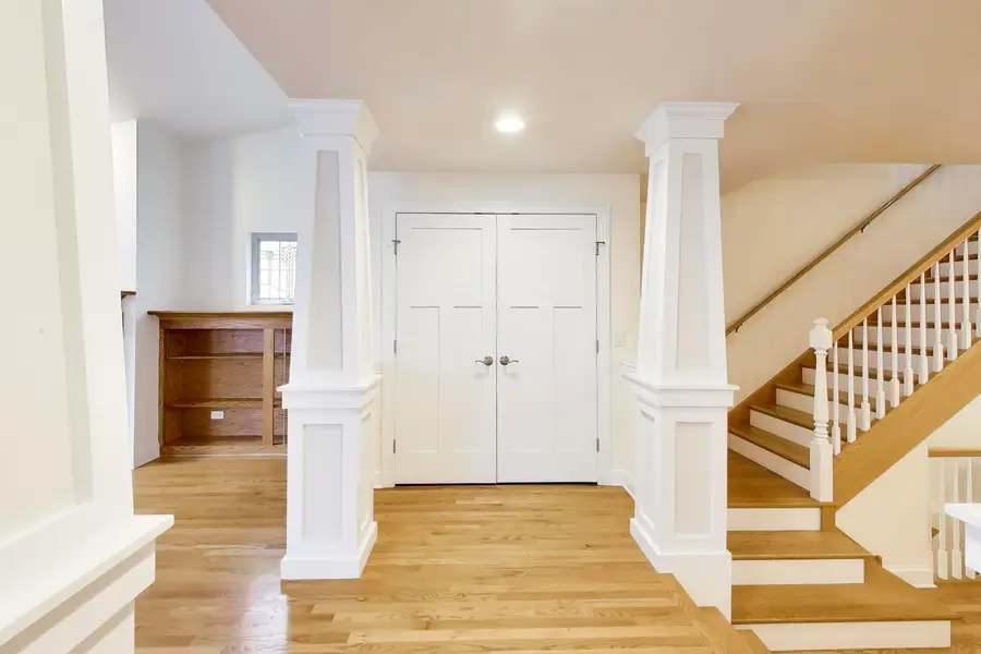 5721 N Jersey Avenue, Chicago, IL 60659 - #3