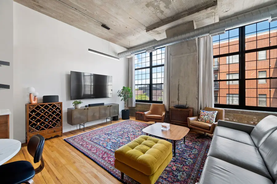 17 N Loomis Street #4D, Chicago, IL 60607 - #2