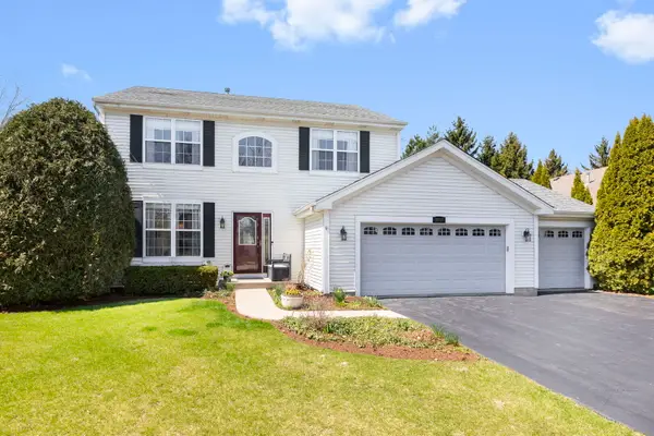 7017 Nathan Lane, Carpentersville, IL 60110