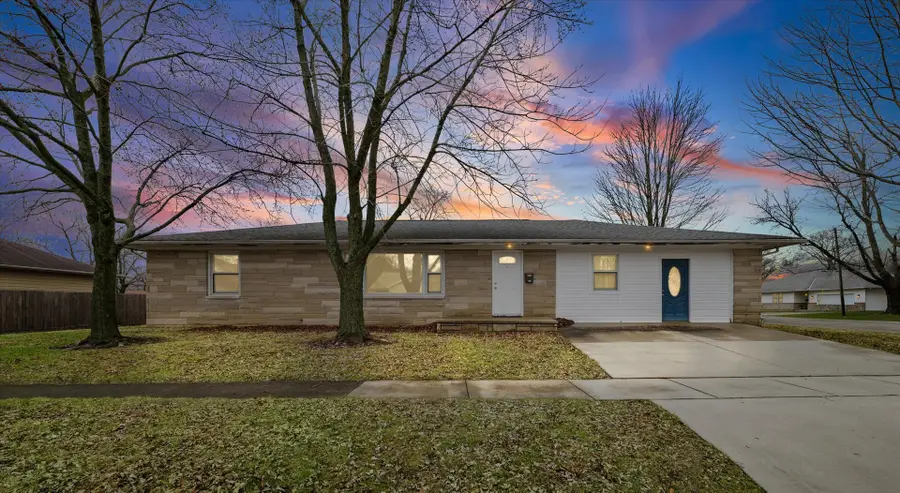 502 S Piatt Street, Monticello, IL 61856 - #2