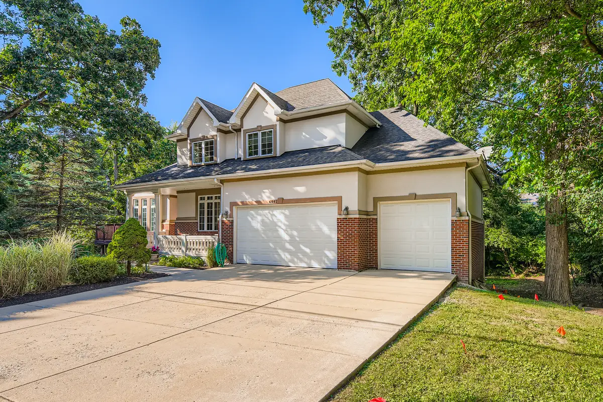 6441 Blackhawk Trail, Indian Head Park, IL 60525 - #1
