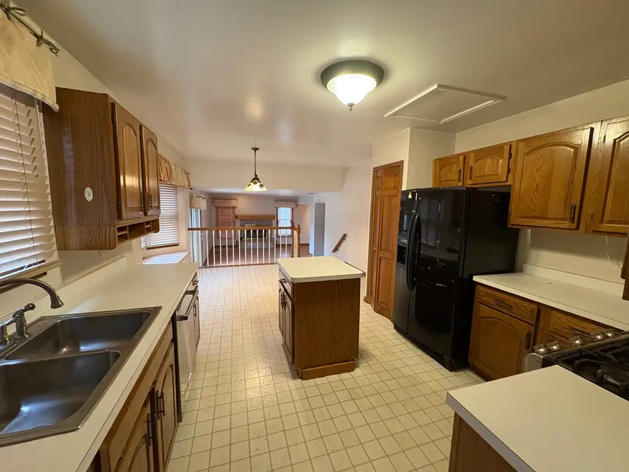 1246 Ardmore Drive, Naperville, IL 60540 - #2