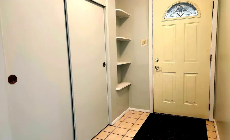 17322 Forestway Drive, East Hazel Crest, IL 60429 - #3