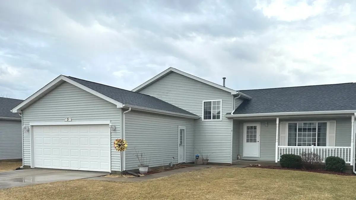 5 Emily Drive, Spring Valley, IL 61362 - #1