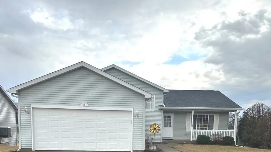 5 Emily Drive, Spring Valley, IL 61362 - #2