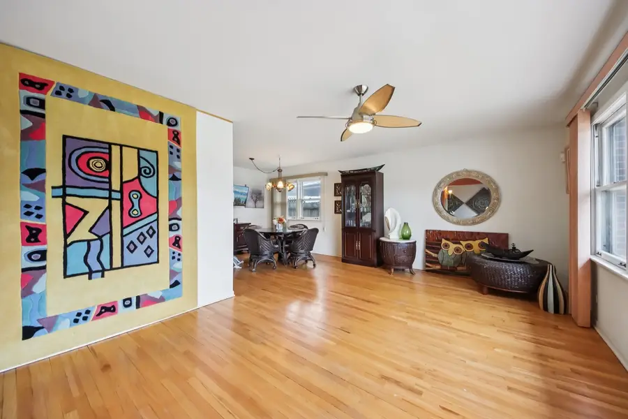 2176 N Westmoreland Drive, Palatine, IL 60074 - #3