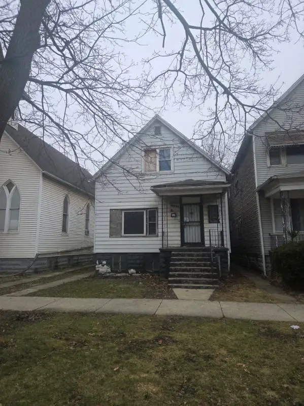 11234 S Indiana Avenue, Chicago, IL 60628